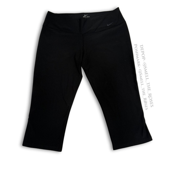 Nike Pants - Nike Dri-Fit Black Capri Leggings | L | 19” inseam